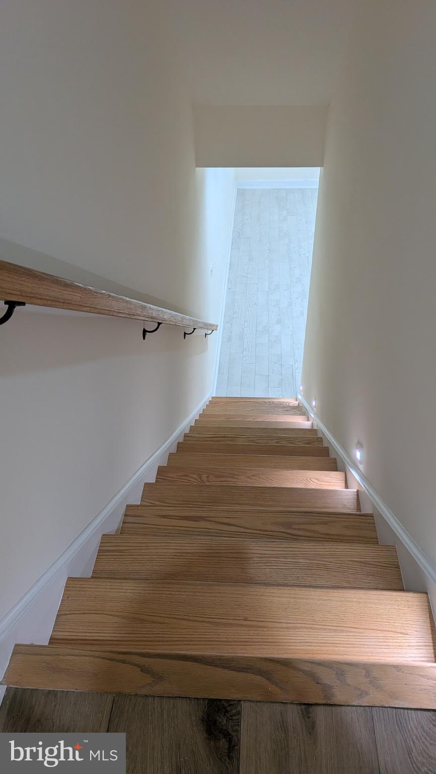 329 16th Street Southeast, Unit 1 Washington, DC 20003 - Photo 15 of 22