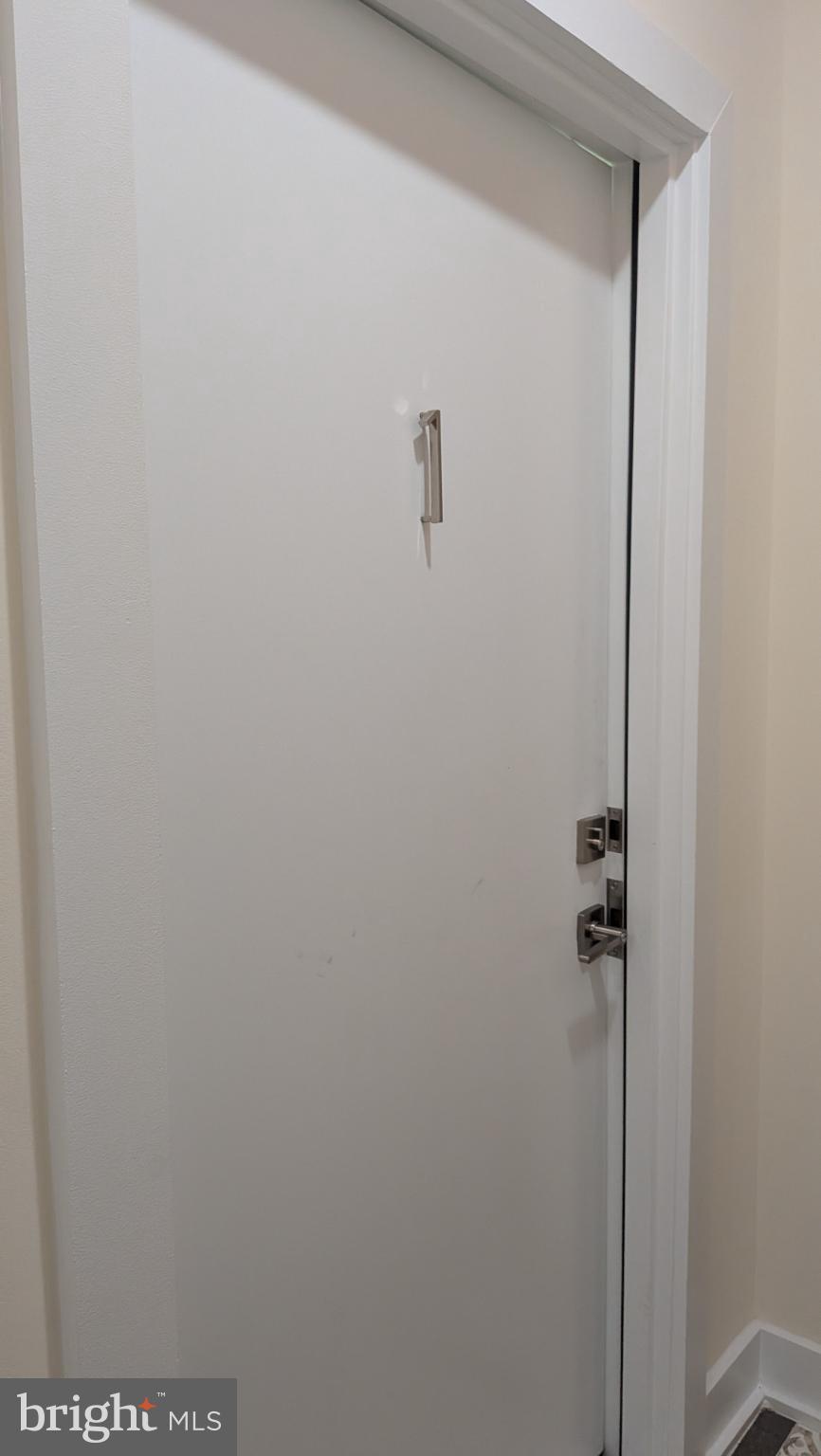 329 16th Street Southeast, Unit 1 Washington, DC 20003 - Photo 5 of 22 a view of a hallway