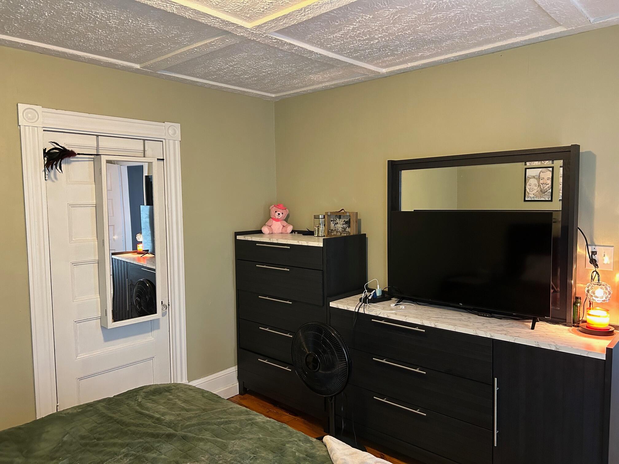 84 Pleasant Street Springvale, ME 04083 - Photo 14 of 23 14 - bed 3a