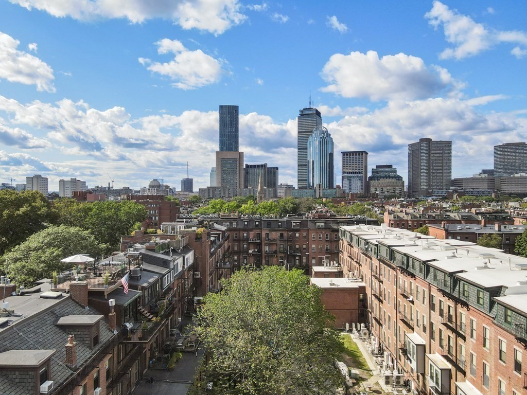 59 Rutland Street, Unit 3 Boston, MA 02118 - Photo 29 of 40 a city view with lot of high rise buildings