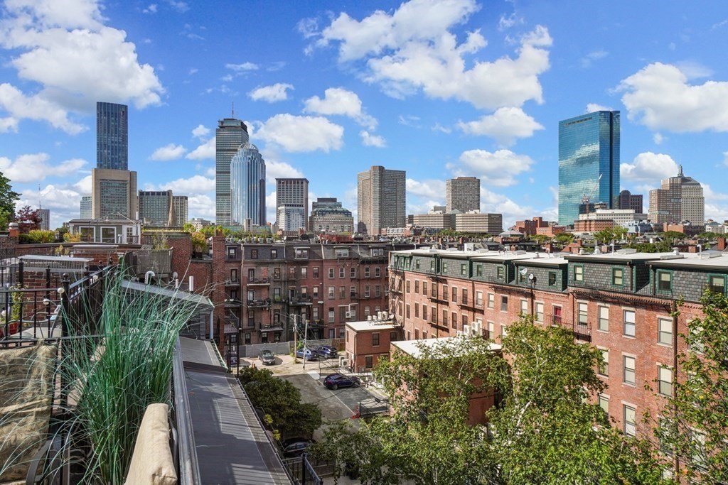 59 Rutland Street, Unit 3 Boston, MA 02118 - Photo 32 of 40 a city view with tall buildings