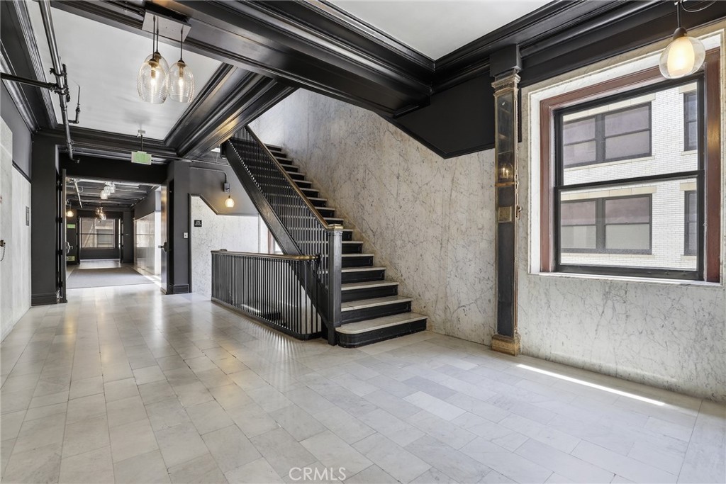 460 South Spring Street, Unit 1008 Los Angeles, CA 90013 - Photo 18 of 27