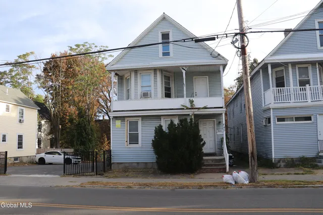 $425,000 | 845 Eastern Avenue, Schenectady, NY 12308