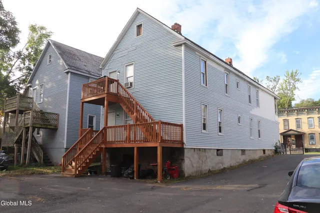 $425,000 | 845 Eastern Avenue, Schenectady, NY 12308