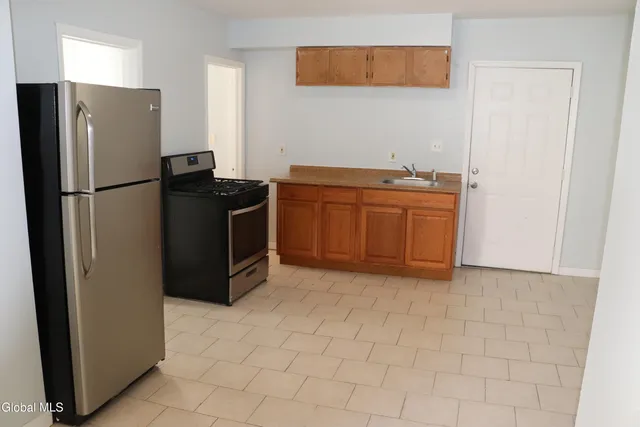 $425,000 | 845 Eastern Avenue, Schenectady, NY 12308