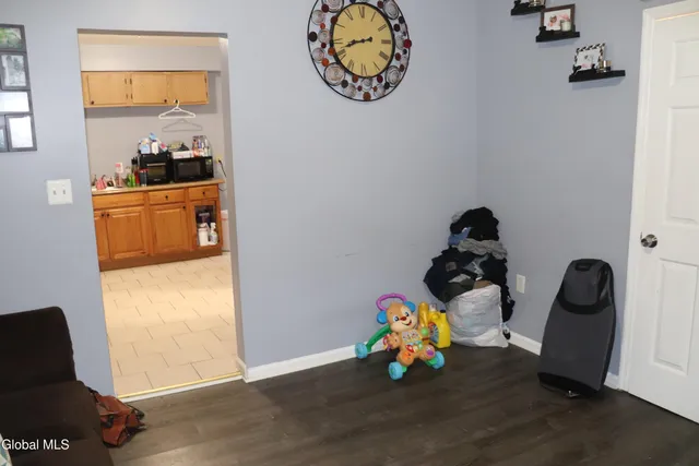 $425,000 | 845 Eastern Avenue, Schenectady, NY 12308