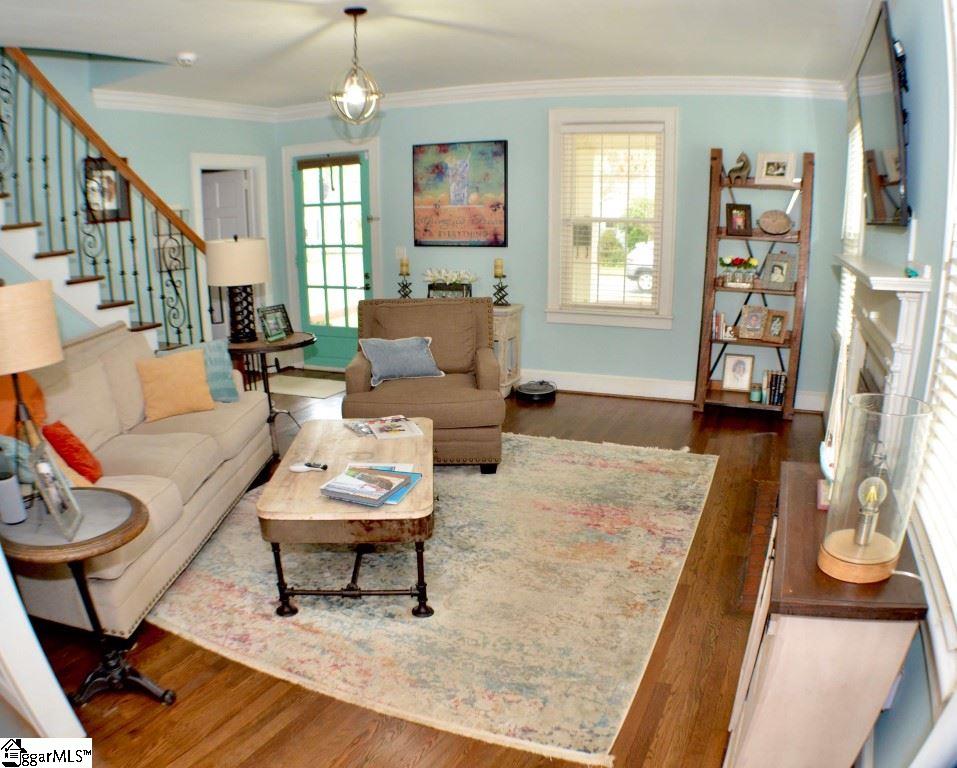 203 East Faris Road Greenville, SC 29605 - Photo 2 of 36 Gallery Image 2