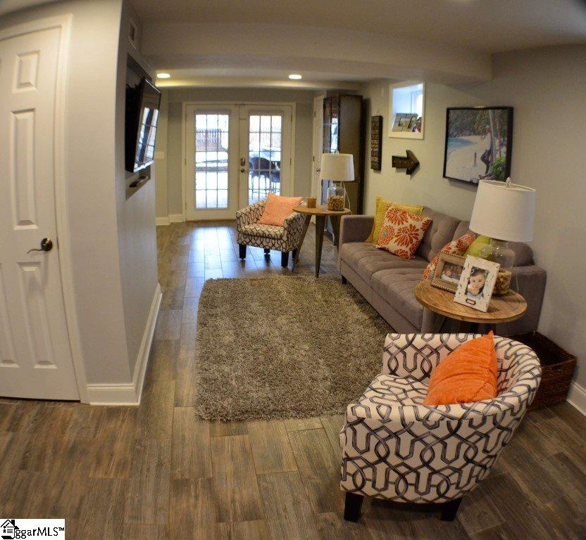 203 East Faris Road Greenville, SC 29605 - Photo 21 of 36 Gallery Image 21