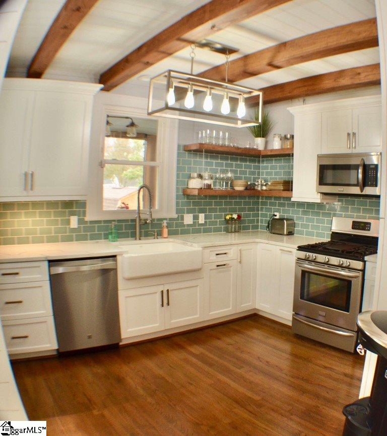 203 East Faris Road Greenville, SC 29605 - Photo 4 of 36 Gallery Image 4