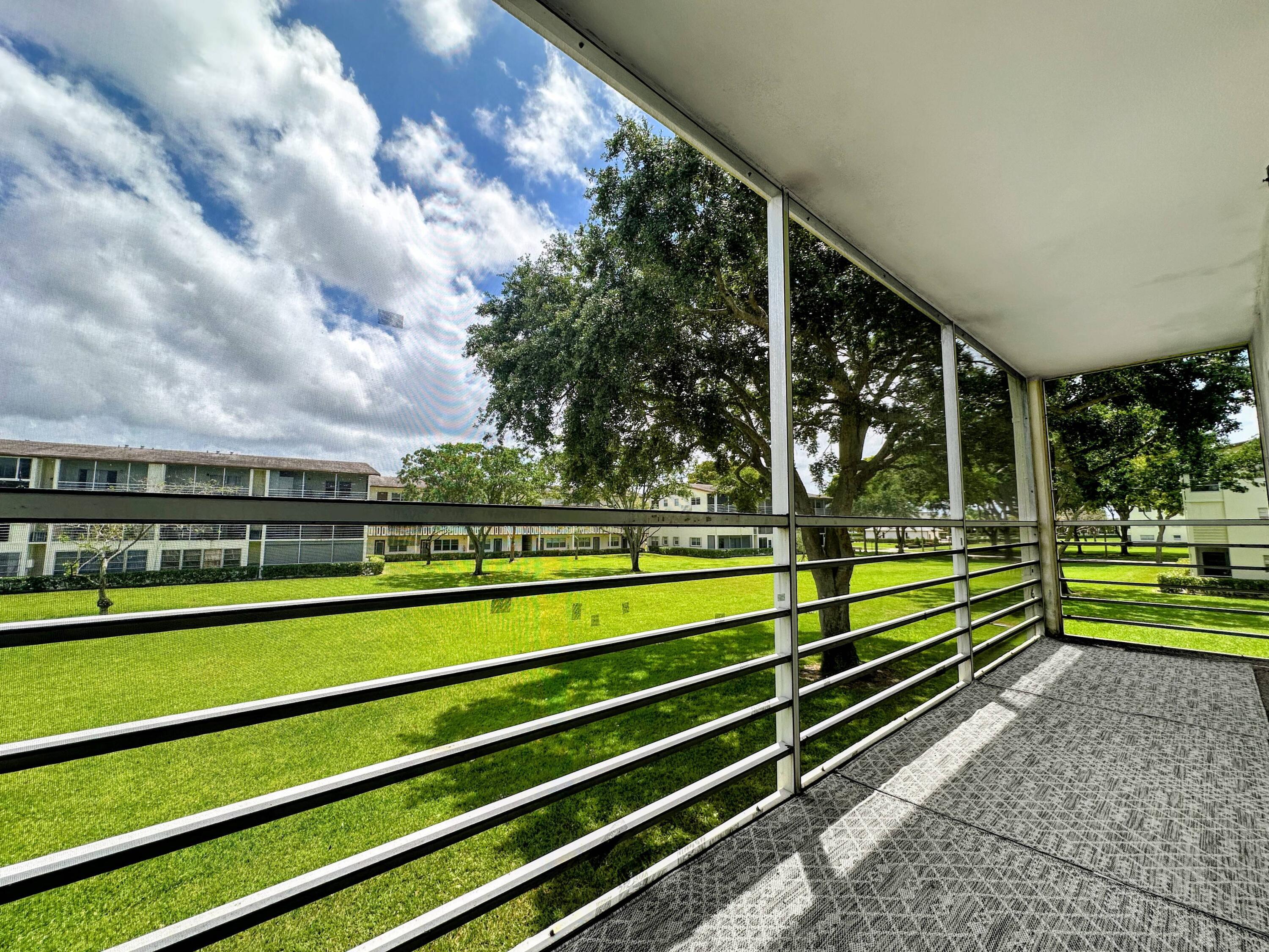 144 Mansfield D, Unit D Boca Raton, FL 33434 - Photo 12 of 14 Out_right