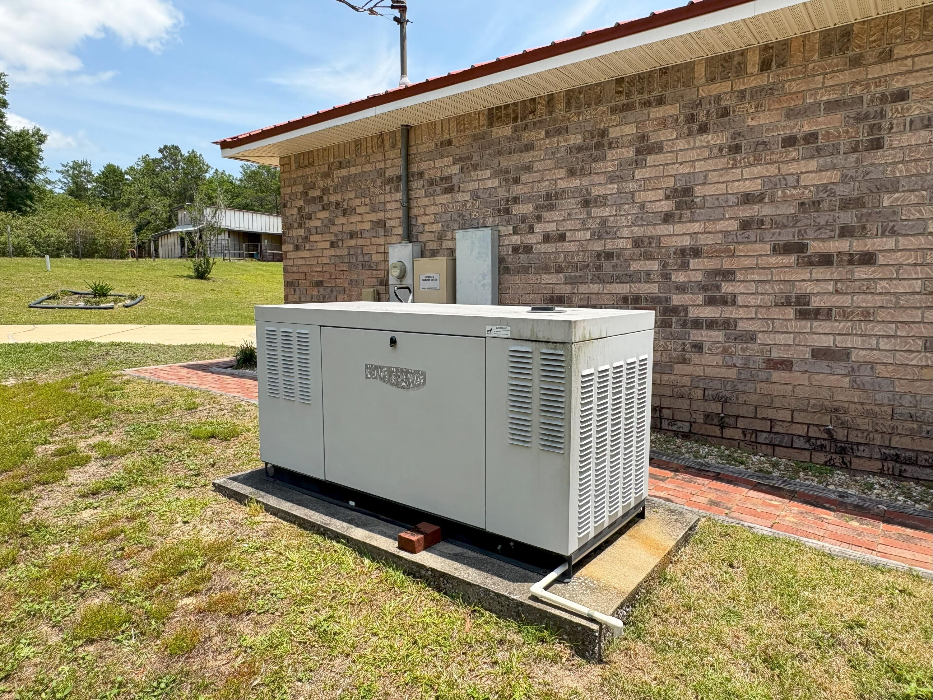 3864 Bear Head Road Crestview, FL 32539 - Photo 41 of 57 034