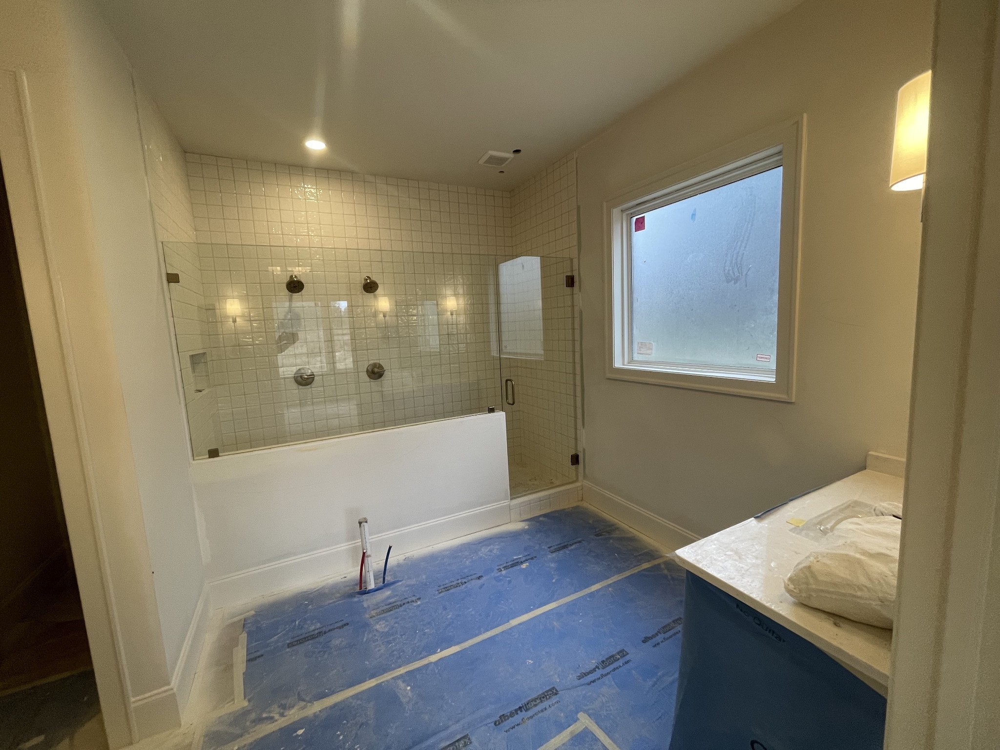 2078 Riley Pk Drive Franklin, TN 37064 - Photo 11 of 23 a bathroom with a sink and a mirror