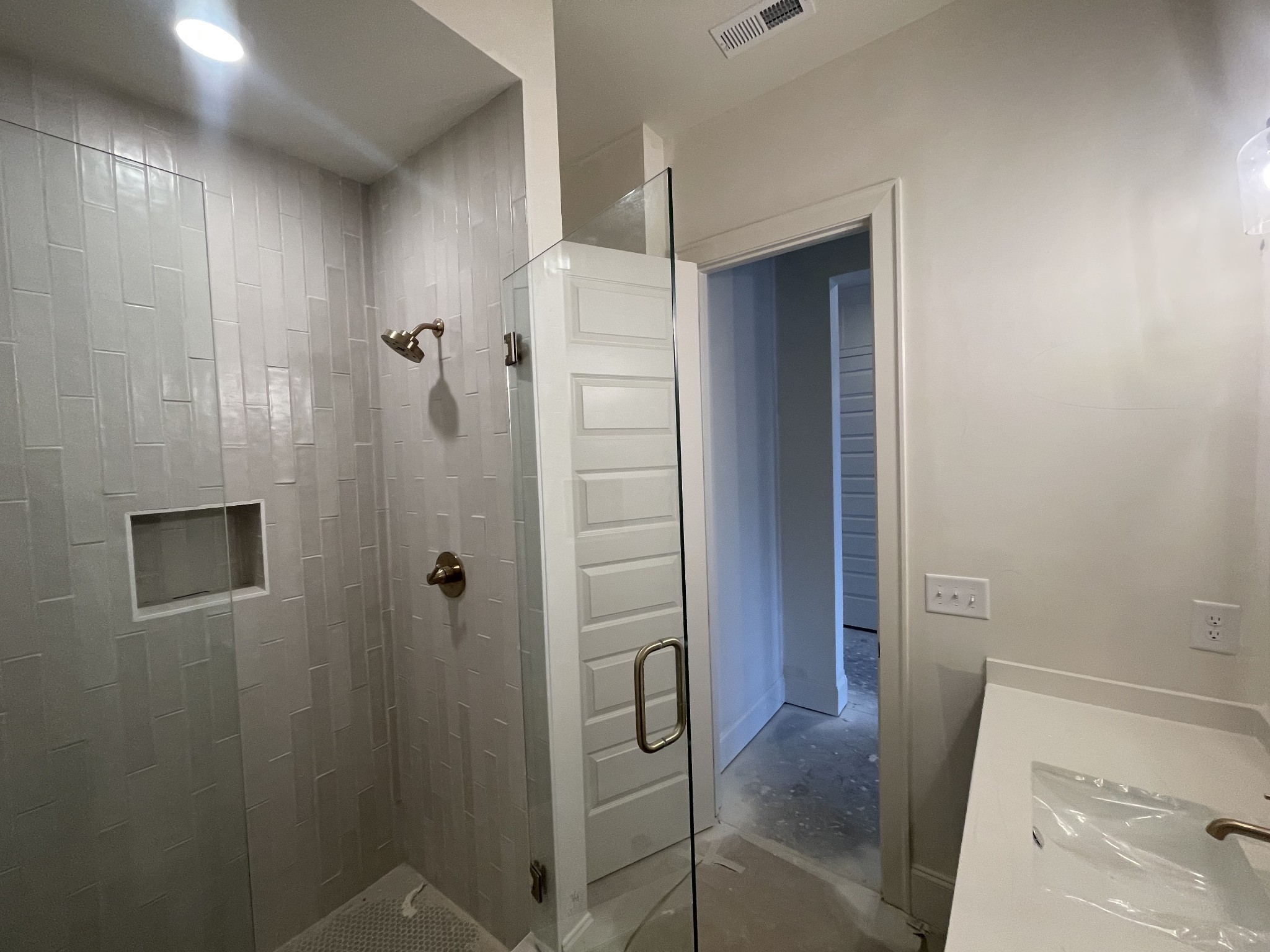 2078 Riley Pk Drive Franklin, TN 37064 - Photo 14 of 23 a bathroom with a shower