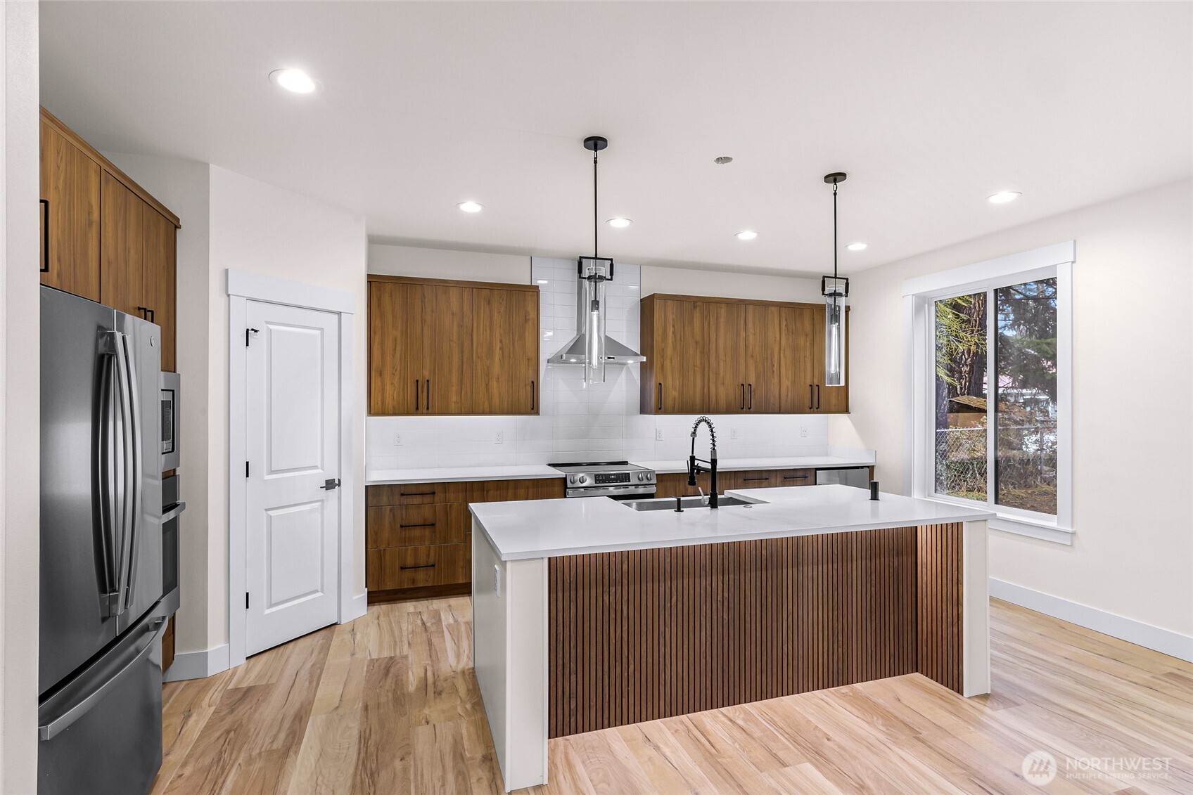 511 West 2nd Street Cle Elum, WA 98922 - Photo 8 of 39