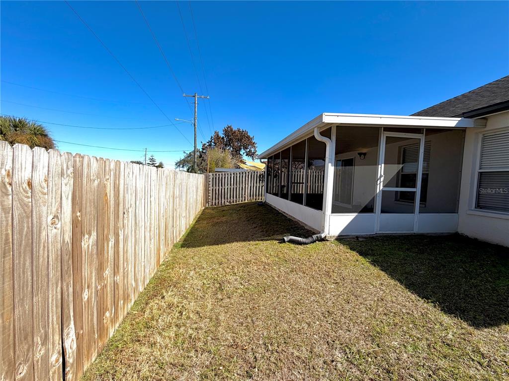 1332 Dew Bloom Road Valrico, FL 33594 - Photo 19 of 22 a view of a house with a balcony