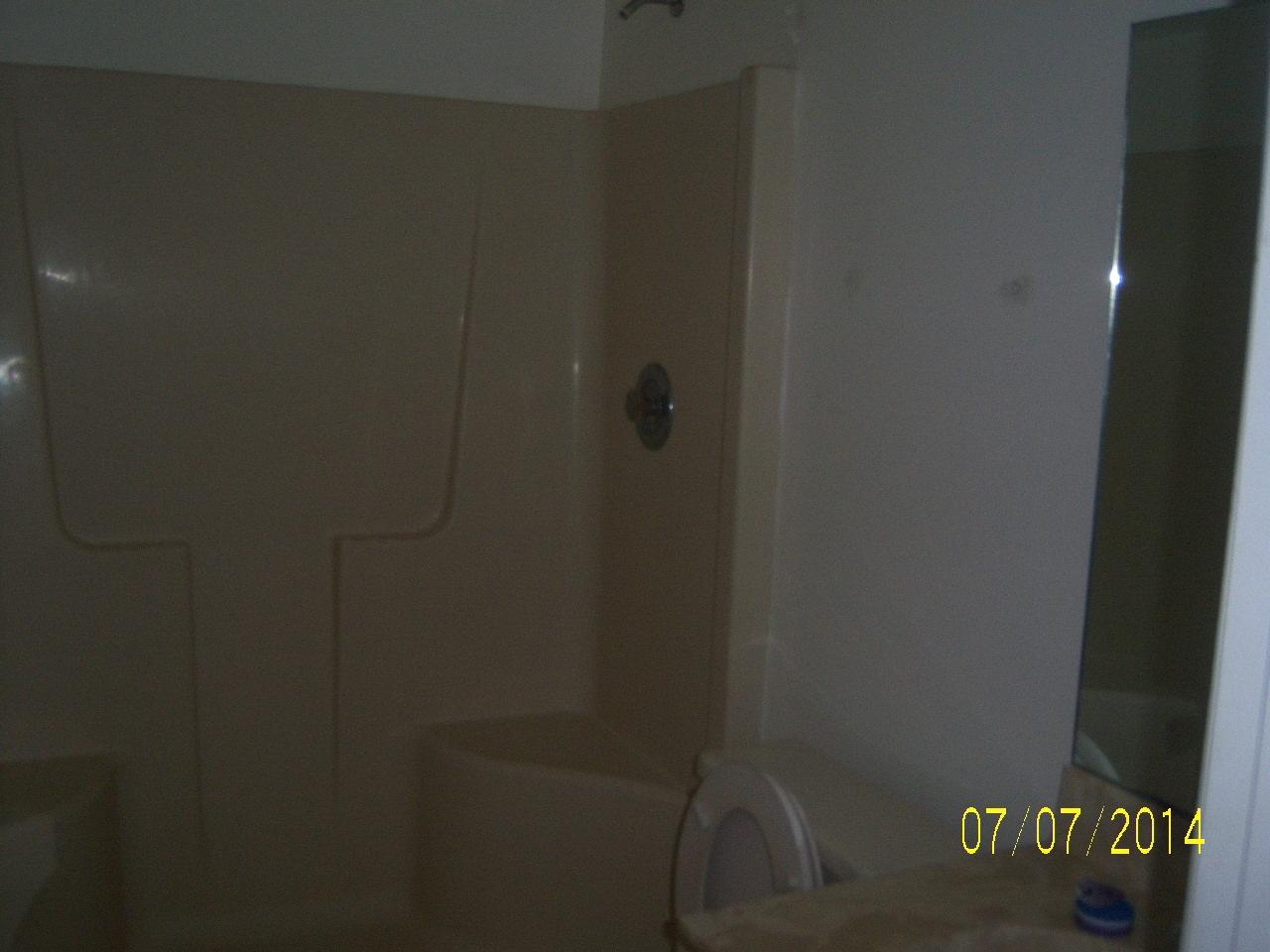 22136 Palms Way, Unit 102 Boca Raton, FL 33433 - Photo 8 of 12 Bath
