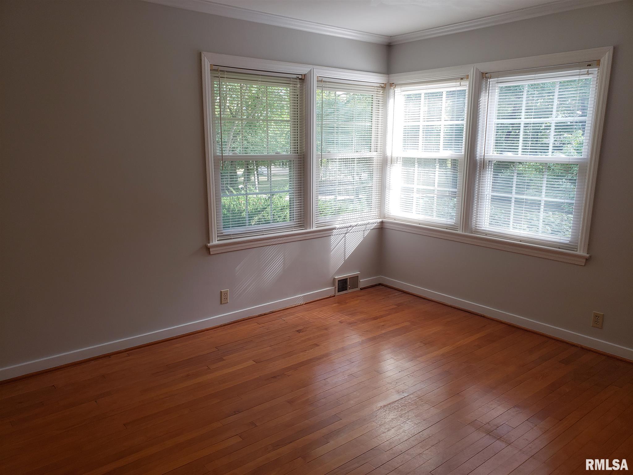 801 Highview Road East Peoria, IL 61611 - Photo 29 of 46 Gallery Image 29