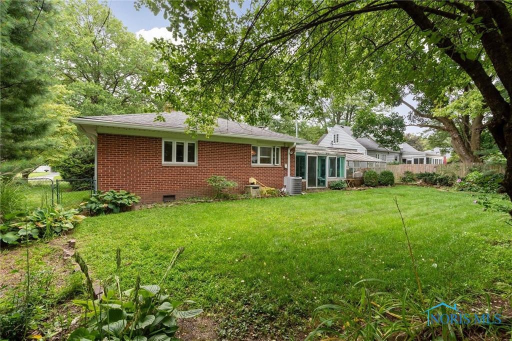 2711 Wicklow Road Toledo, OH 43606 - Photo 32 of 33 Gallery Image 32