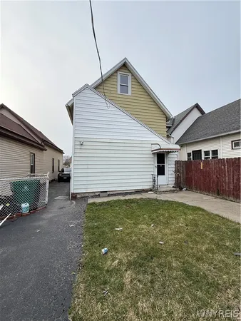 $139,900 | 107 Jones Street, Buffalo, NY 14206