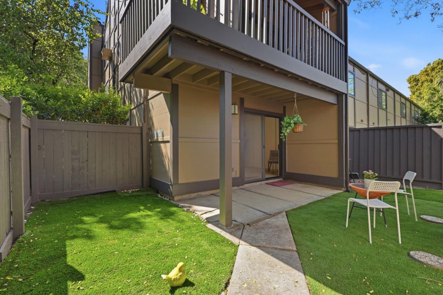 765 North Rengstorff Avenue, Unit 19 Mountain View, CA 94043 - Photo 24 of 33
