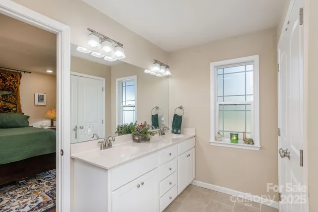 $630,000 | 57 Pounding Mill, Hendersonville, NC 28792