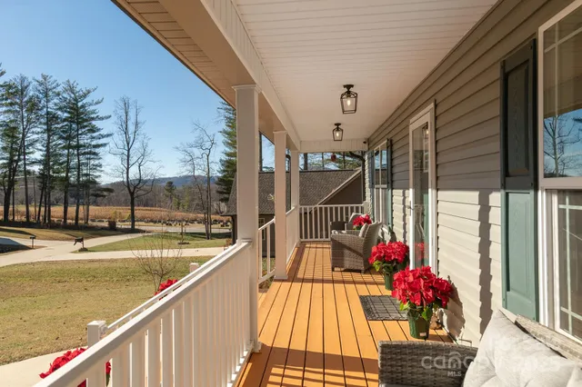 $630,000 | 57 Pounding Mill, Hendersonville, NC 28792