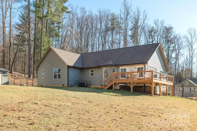 $630,000 | 57 Pounding Mill, Hendersonville, NC 28792