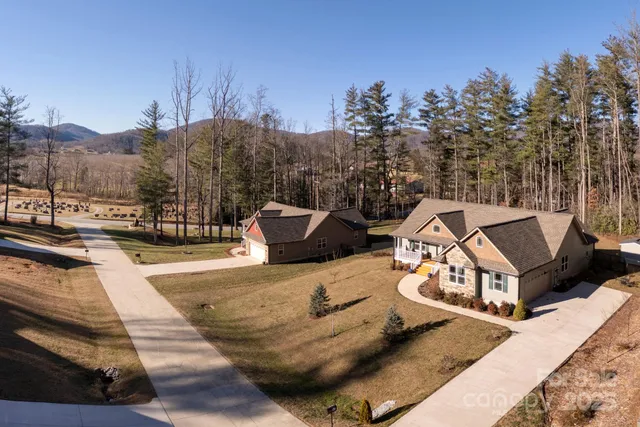 $630,000 | 57 Pounding Mill, Hendersonville, NC 28792
