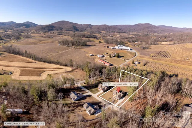 $630,000 | 57 Pounding Mill, Hendersonville, NC 28792