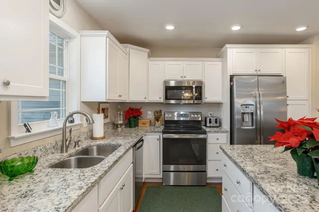 $630,000 | 57 Pounding Mill, Hendersonville, NC 28792