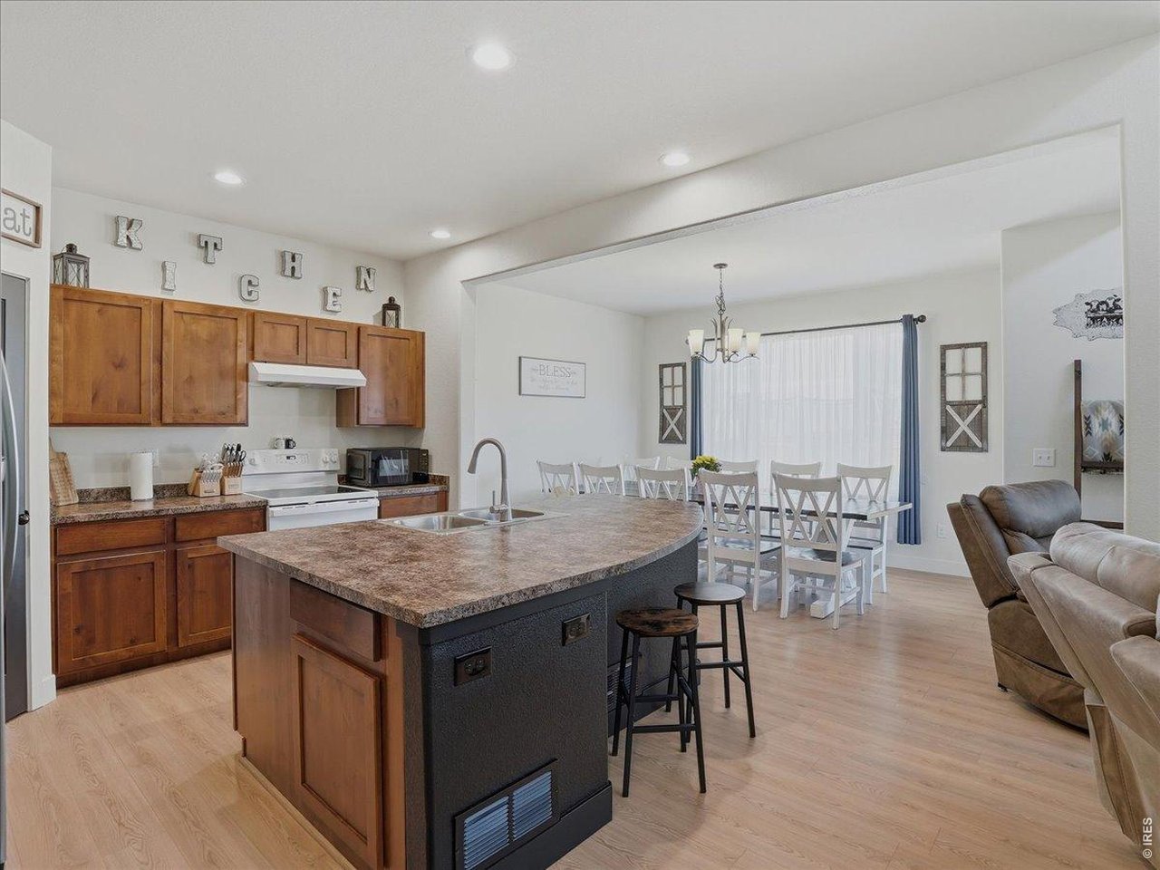 929 Milner Pass Road Severance, CO 80550 - Photo 12 of 36