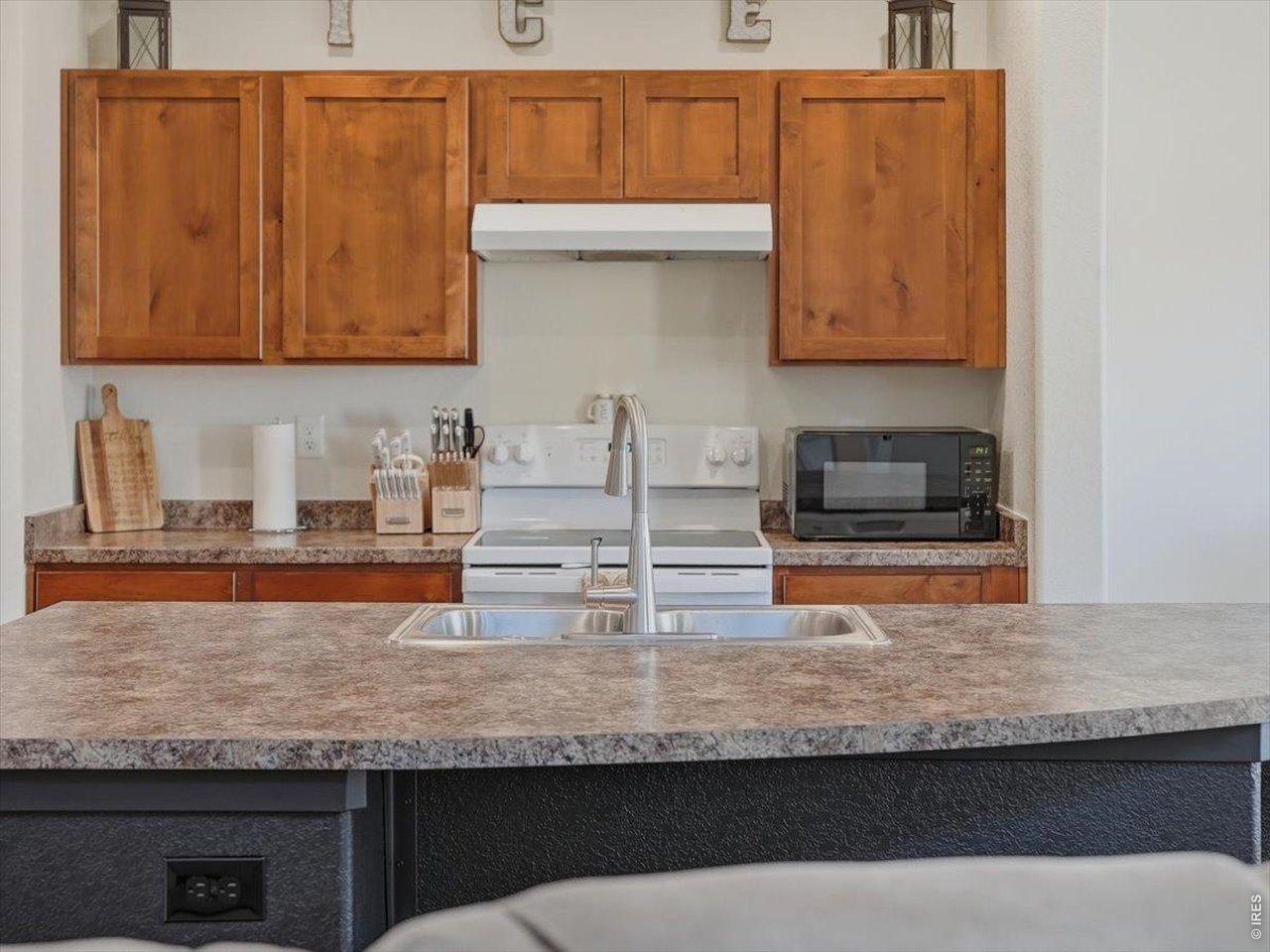 929 Milner Pass Road Severance, CO 80550 - Photo 10 of 36