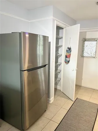 $2,200 | 877 Northeast 195th Street, Unit 320, Miami, FL 33179