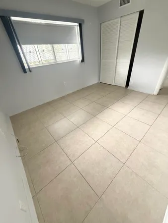 $2,200 | 877 Northeast 195th Street, Unit 320, Miami, FL 33179