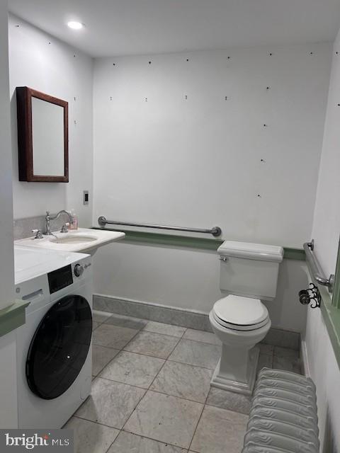 210 Buckwalter Road Phoenixville, PA 19460 - Photo 27 of 60 a bathroom with a toilet and a mirror