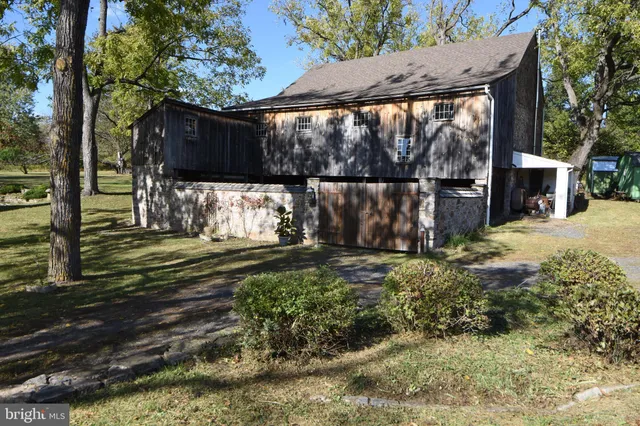 $399,000 | 210 Buckwalter Road, Phoenixville, PA 19460