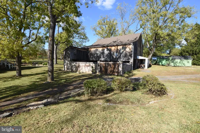 $399,000 | 210 Buckwalter Road, Phoenixville, PA 19460