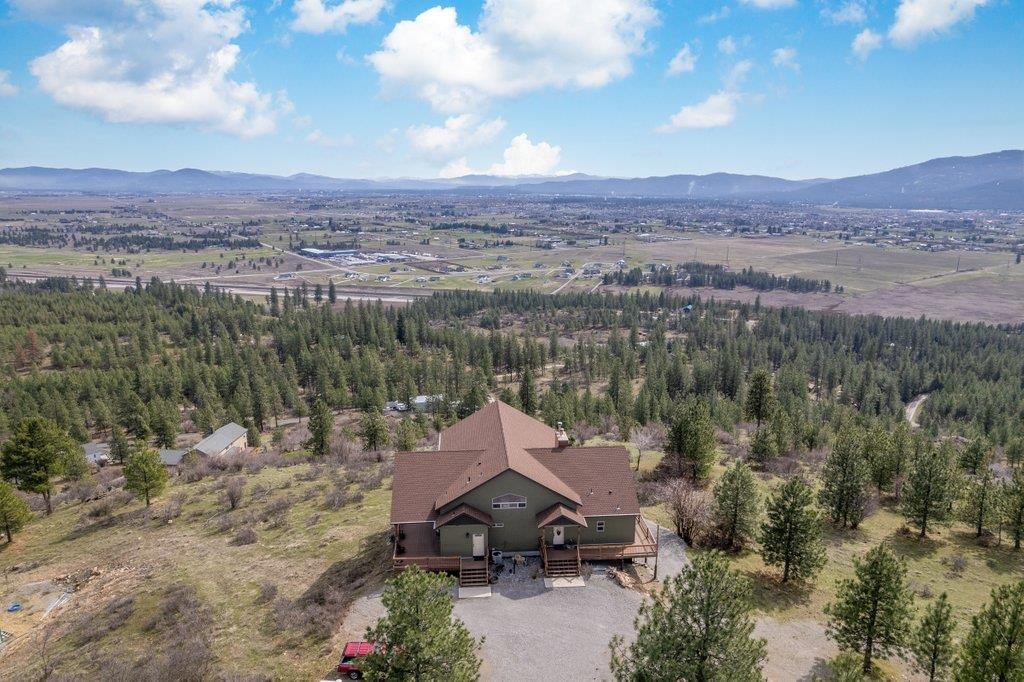 10653 North Payment Peak Road Post Falls, ID 83854 - Photo 2 of 48