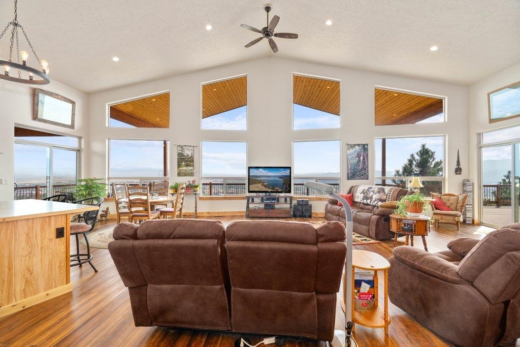 10653 North Payment Peak Road Post Falls, ID 83854 - Photo 21 of 48