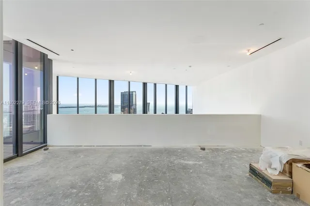 $14,900,000 | 1000 Brickell Plaza, Unit UPH6201, Miami, FL 33131