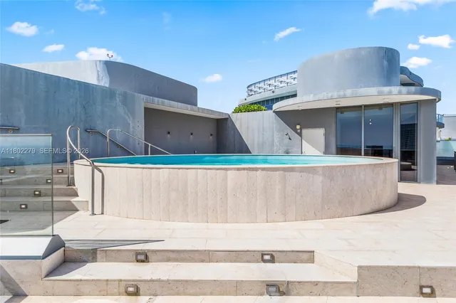 $14,900,000 | 1000 Brickell Plaza, Unit UPH6201, Miami, FL 33131