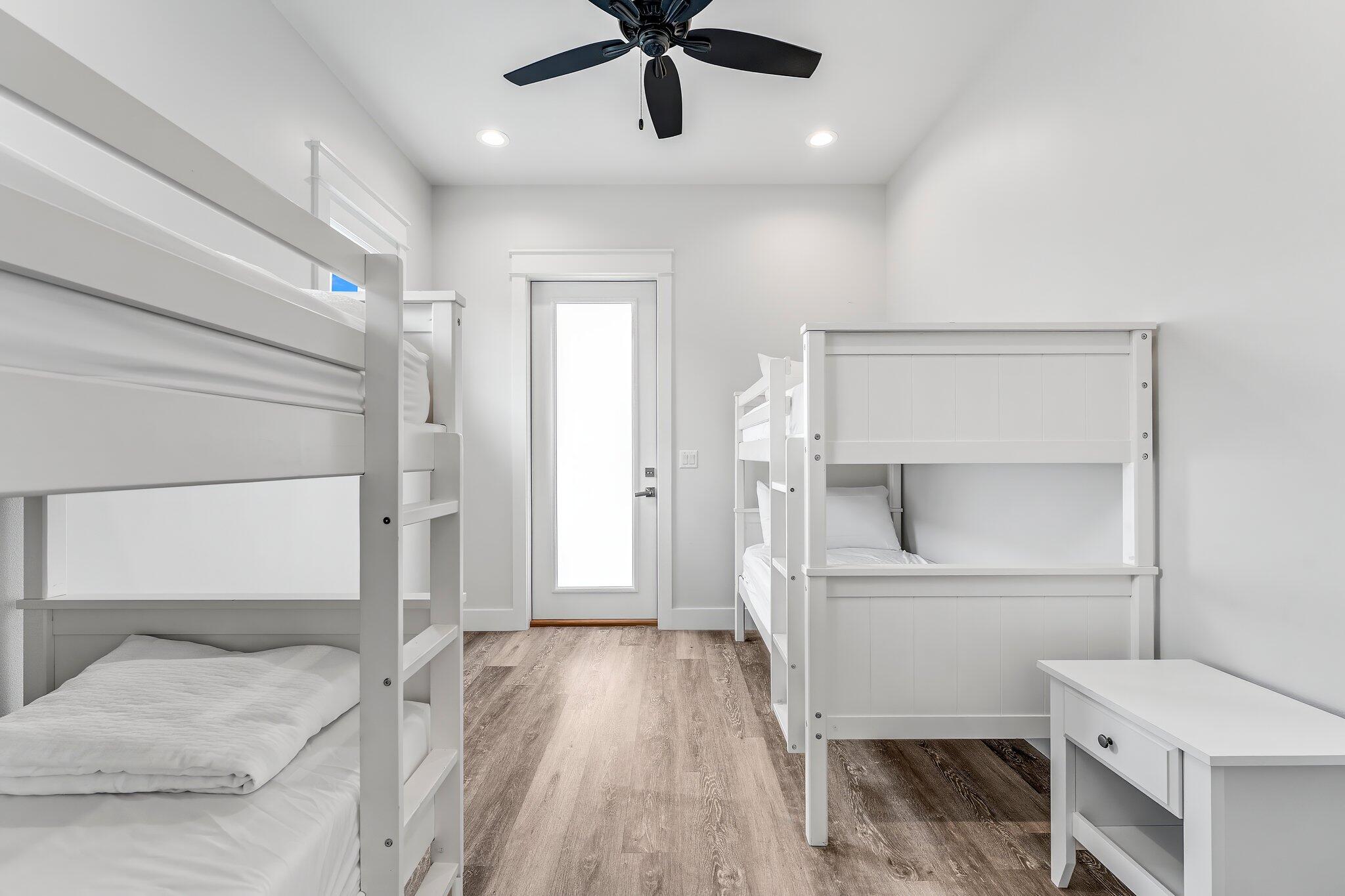 550 Gulfview Circle Santa Rosa Beach, FL 32459 - Photo 33 of 44 a bathroom with a sink and a mirror