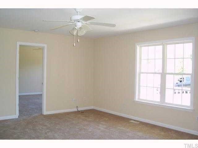 293 Trail Ridge Drive Benson, NC 27504 - Photo 8 of 10 Living Room