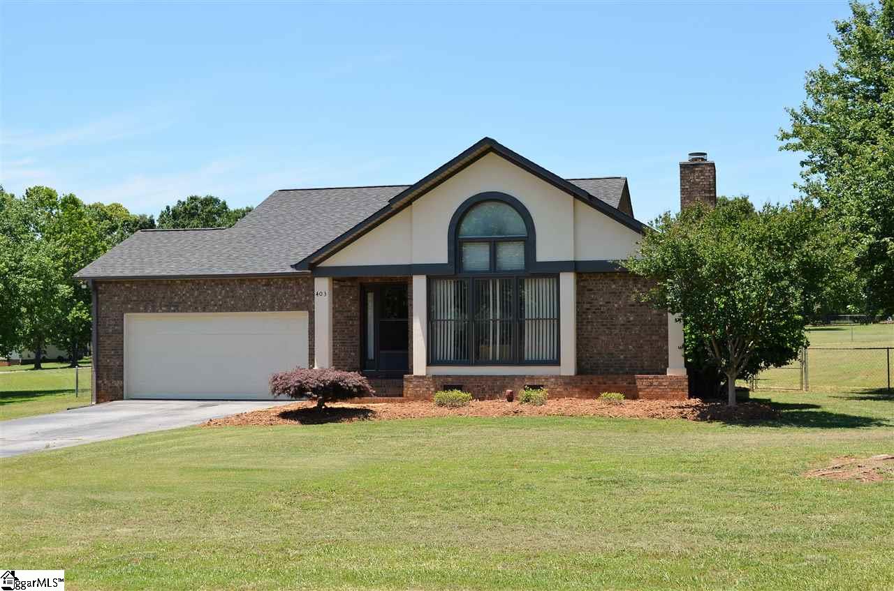 403 Green Ridge Drive Moore, SC 29369 - Photo 1 of 31 Gallery Image 1