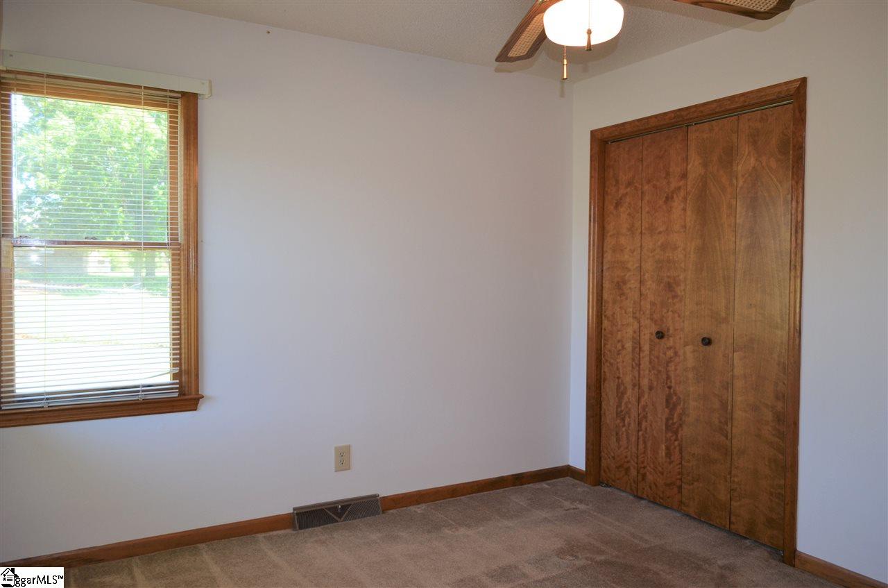 403 Green Ridge Drive Moore, SC 29369 - Photo 14 of 31 Gallery Image 14