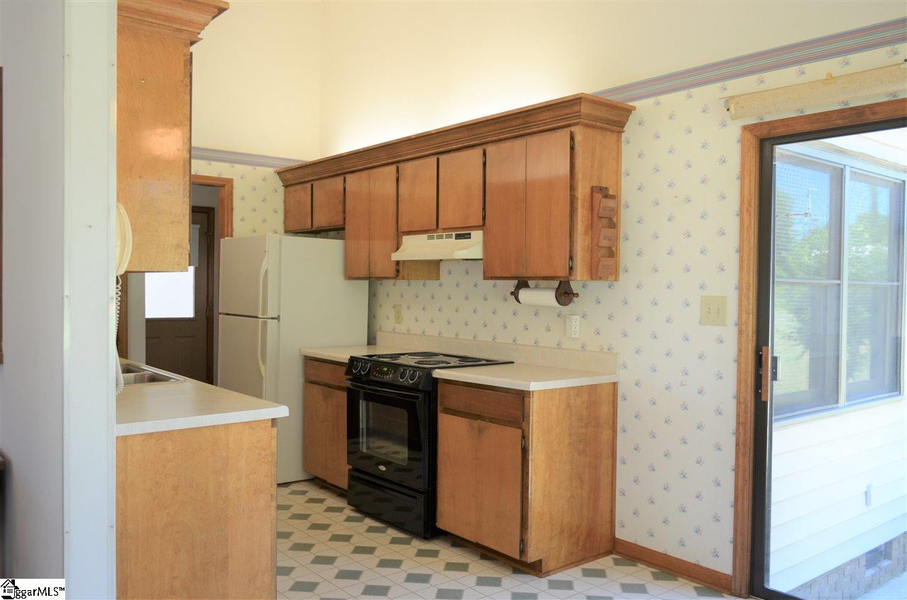 403 Green Ridge Drive Moore, SC 29369 - Photo 7 of 31 Gallery Image 7