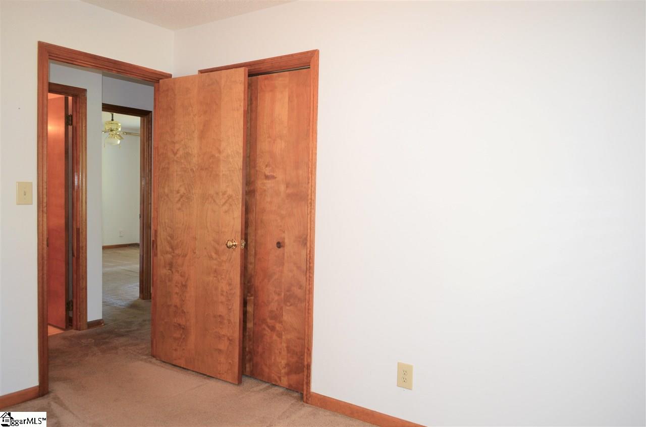 403 Green Ridge Drive Moore, SC 29369 - Photo 10 of 31 Gallery Image 10