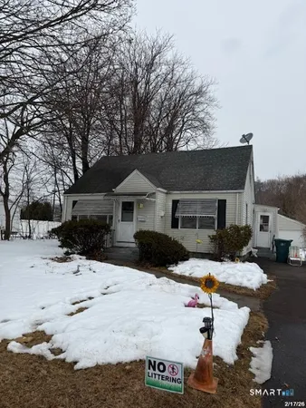 $215,000 | 131 Bryden Terrace, Hamden, CT 06517