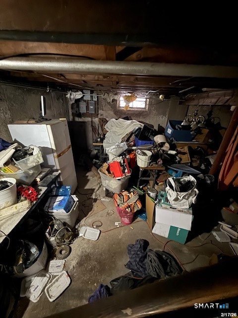 131 Bryden Terrace Hamden, CT 06517 - Photo 5 of 9