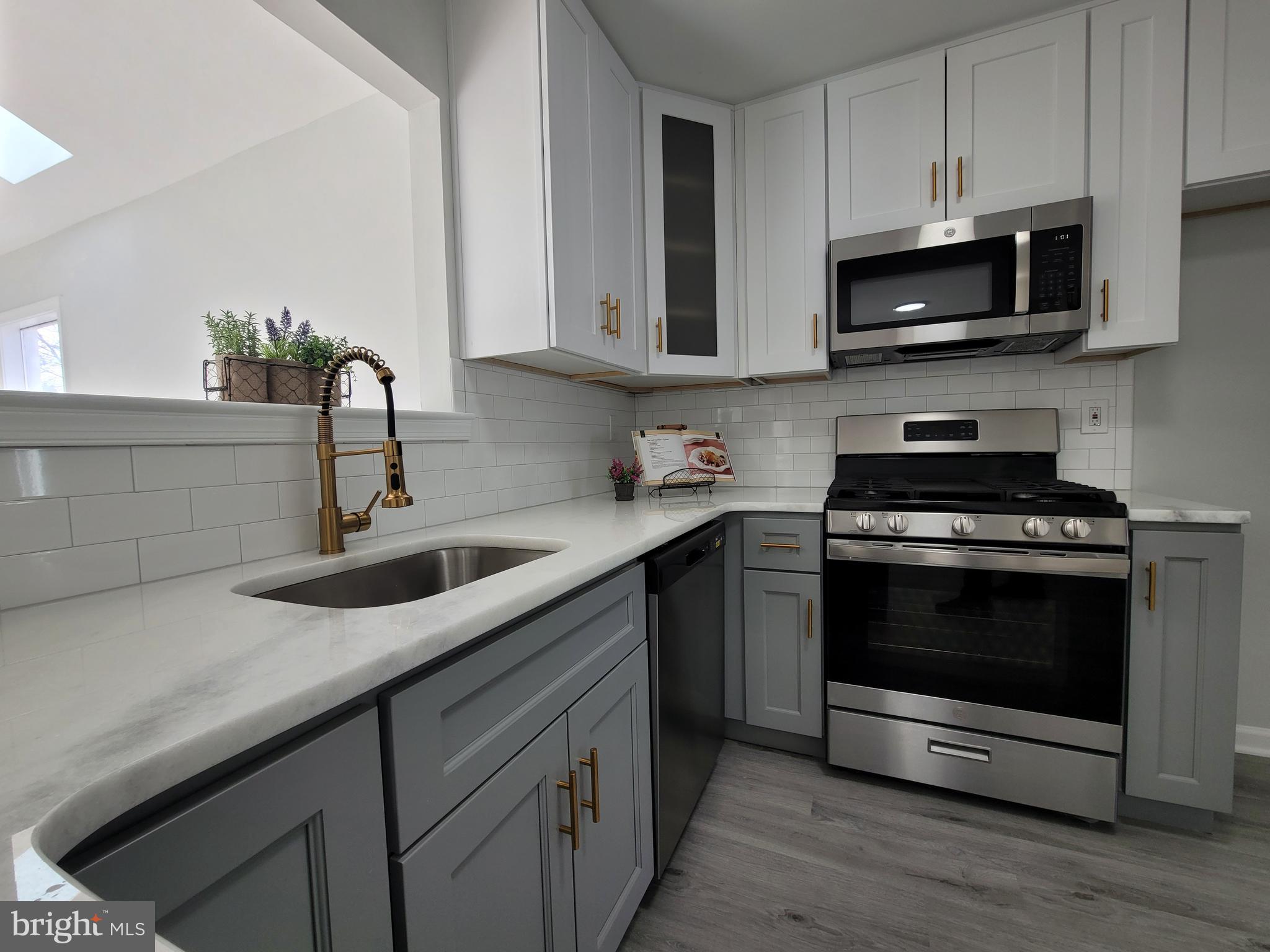 936 Craftsman Road Norristown, PA 19403 - Photo 4 of 28 Gallery Image 4
